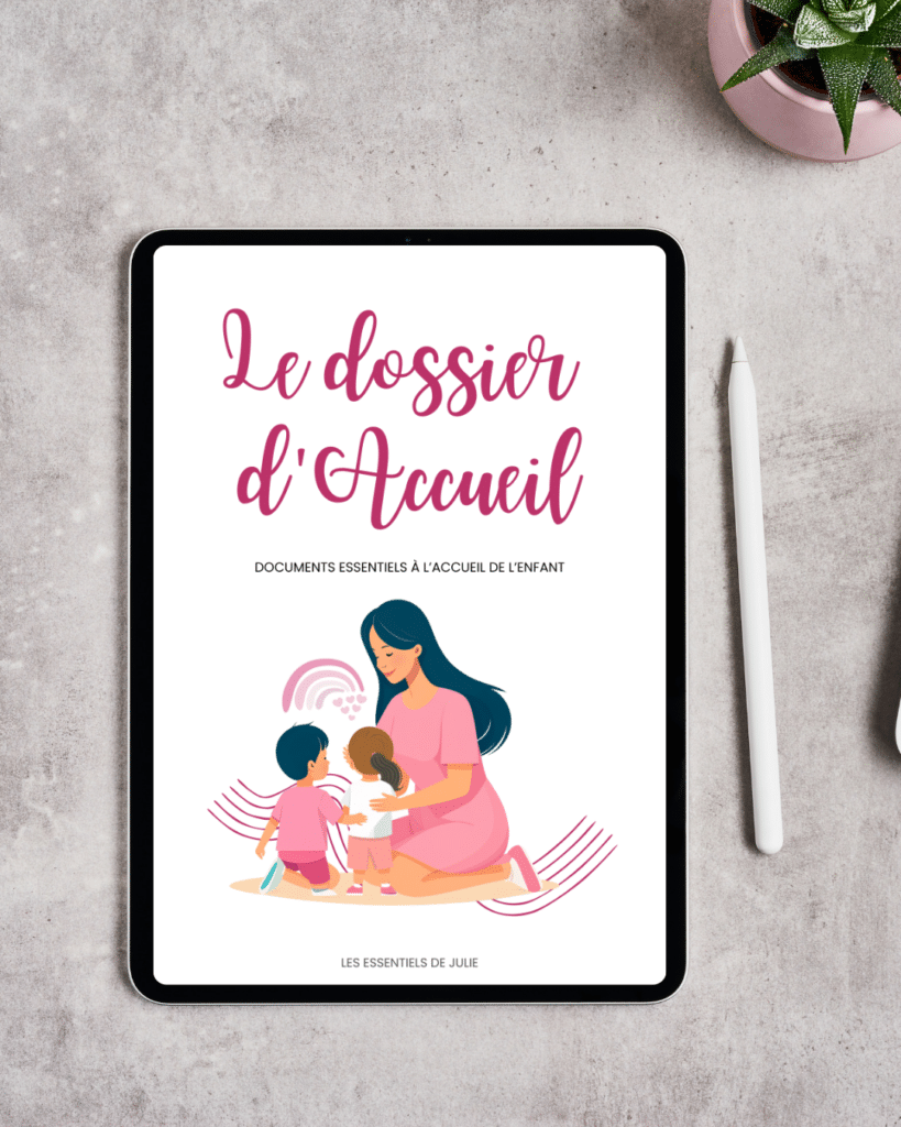 Dossier d’accueil pour assistante maternelle en version PDF affiché sur une tablette